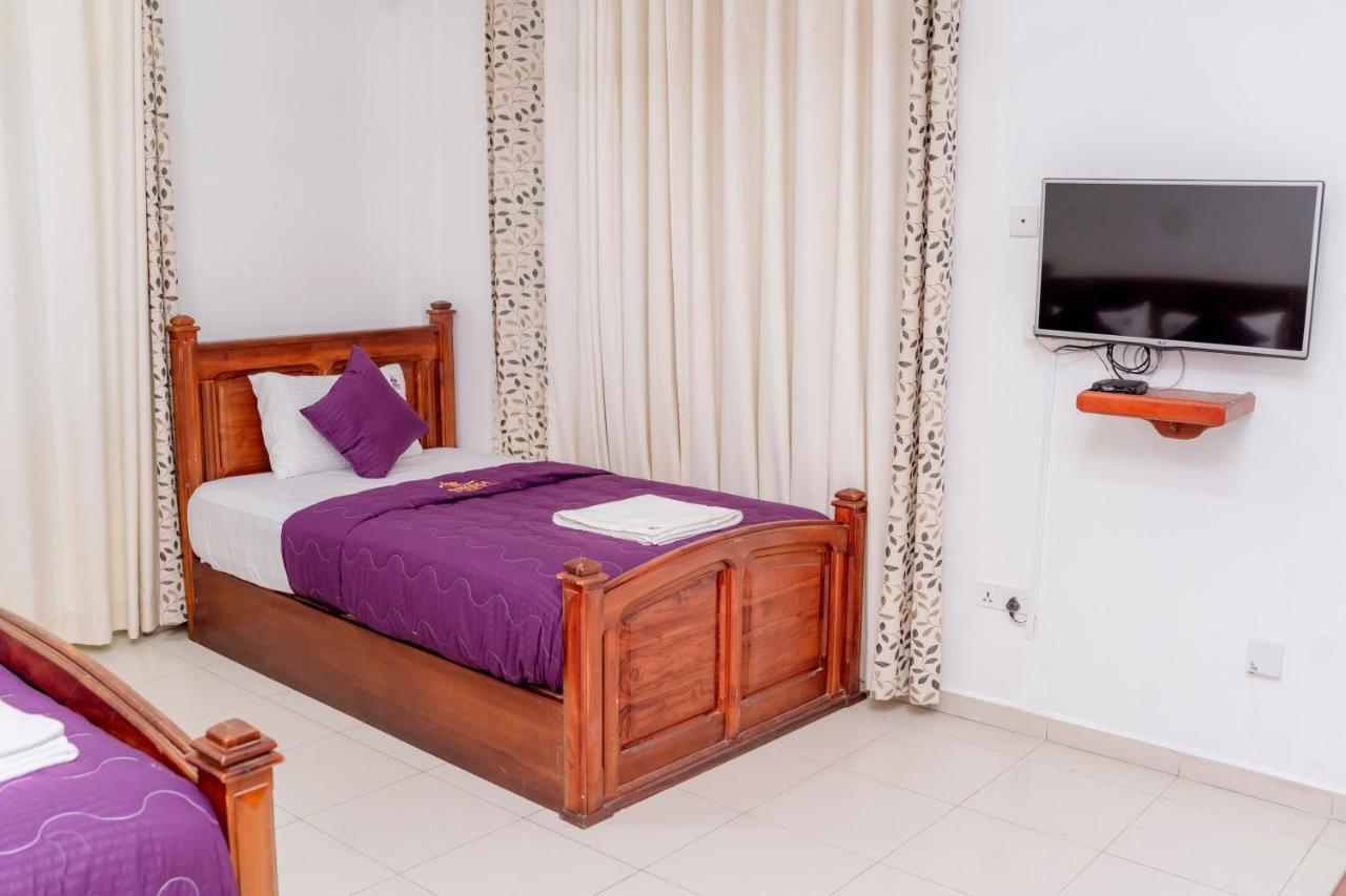Ronaka Airport Transit Hotel Katunayaka Exteriér fotografie