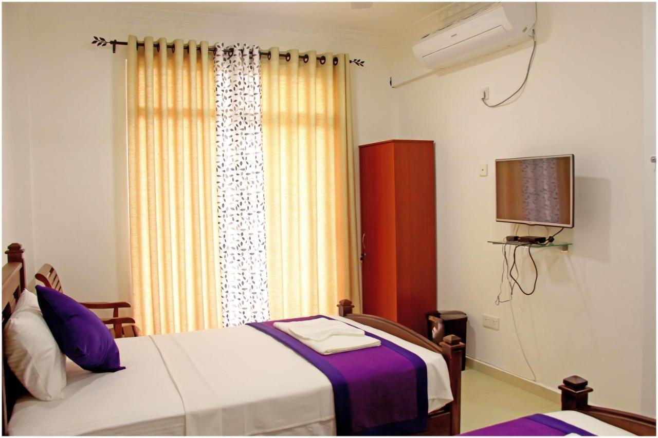 Ronaka Airport Transit Hotel Katunayaka Exteriér fotografie