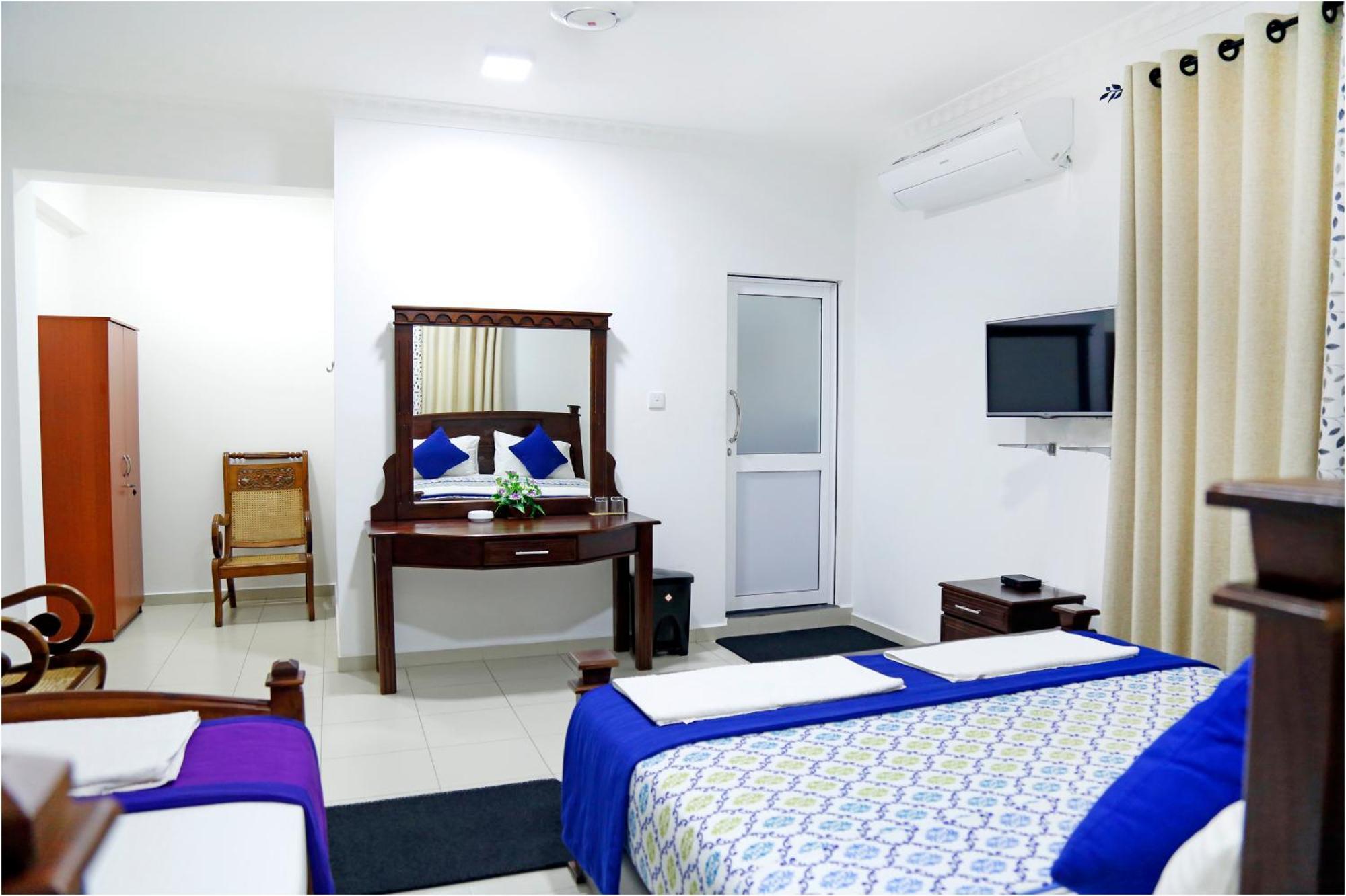 Ronaka Airport Transit Hotel Katunayaka Exteriér fotografie