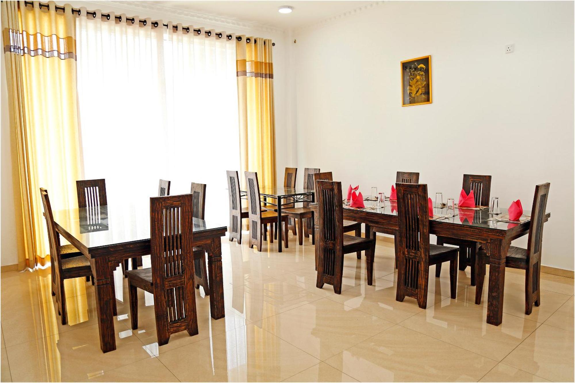 Ronaka Airport Transit Hotel Katunayaka Exteriér fotografie