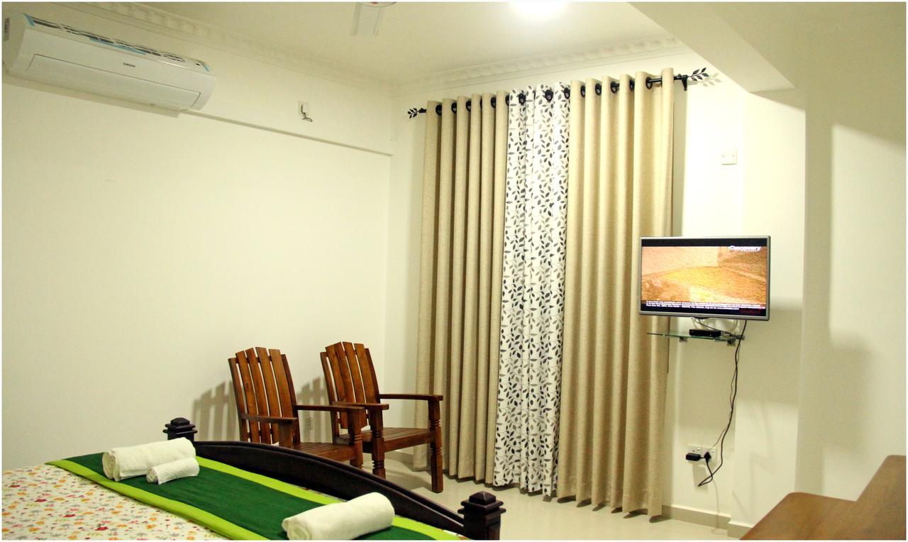 Ronaka Airport Transit Hotel Katunayaka Exteriér fotografie
